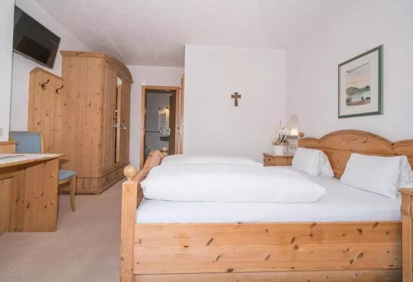 Mineralienhotel Natznerhof