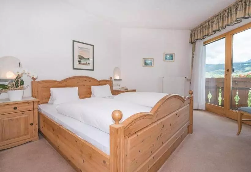 Mineralienhotel Natznerhof