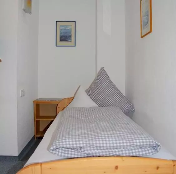 Пансион Gästehaus Familie Gebhard Schädle