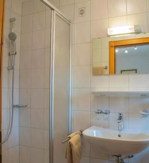 Пансион Gästehaus Familie Gebhard Schädle