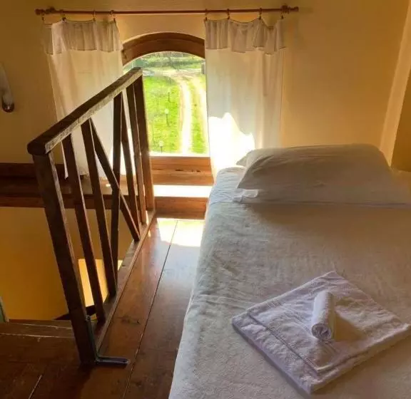 ホテル Agriturismo Il Poderetto