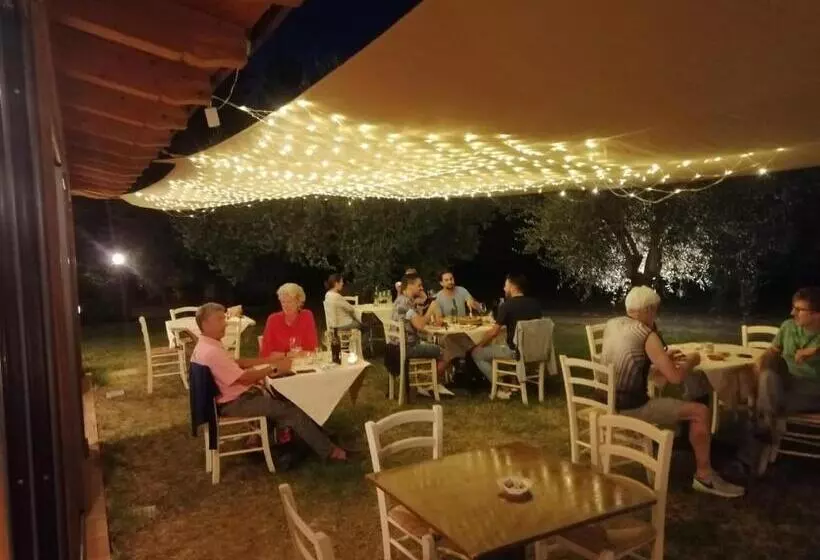 ホテル Agriturismo Il Poderetto