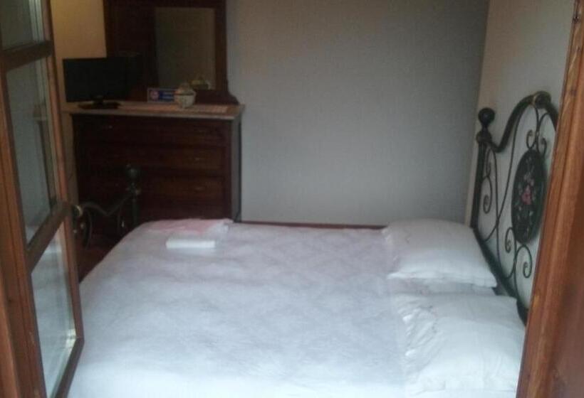 فندق Agriturismo Il Poderetto