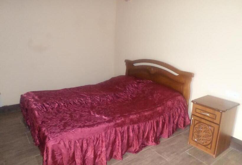 پانسیون Guest House Seno