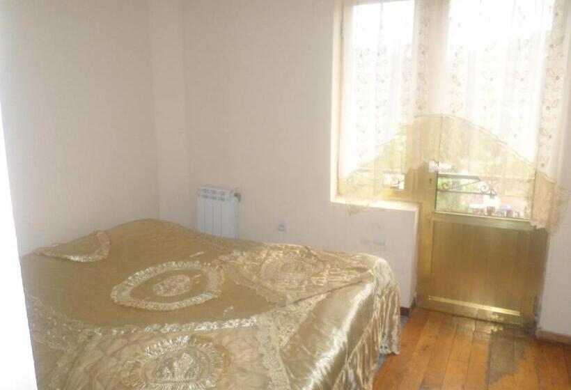 پانسیون Guest House Seno