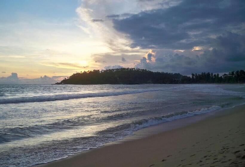 بنسيون Village Star Restmirissa