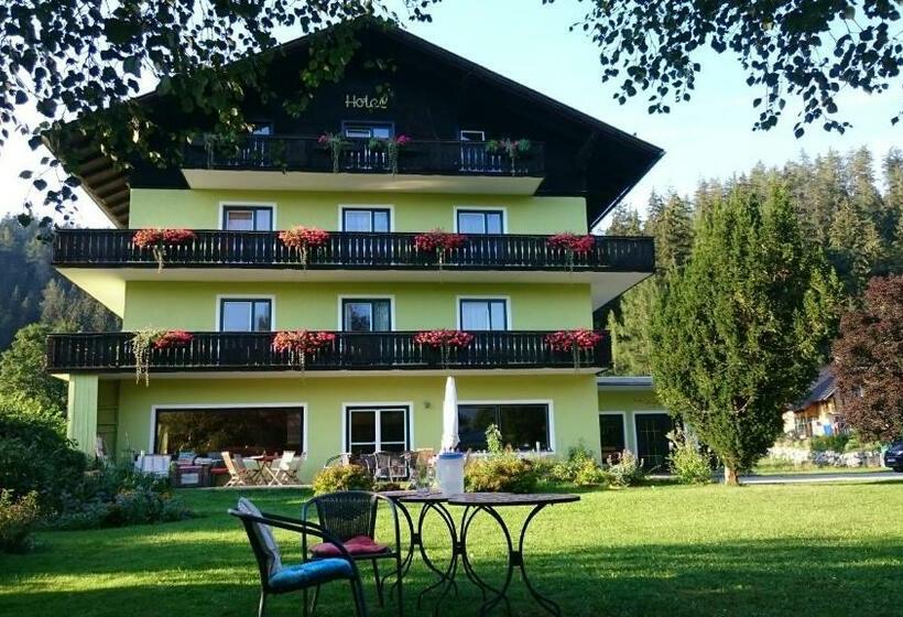 بنسيون Retro Hotel Igelheim