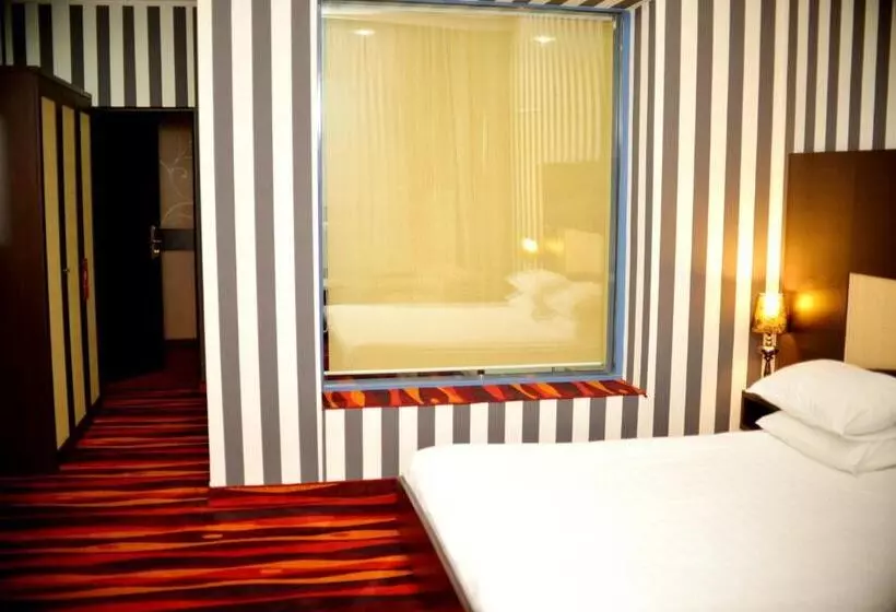 هتل Sapar Standart