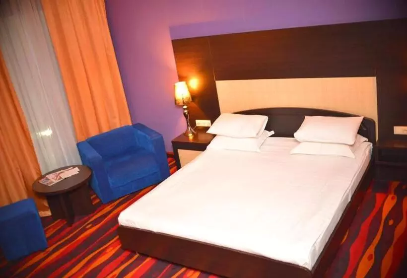 هتل Sapar Standart