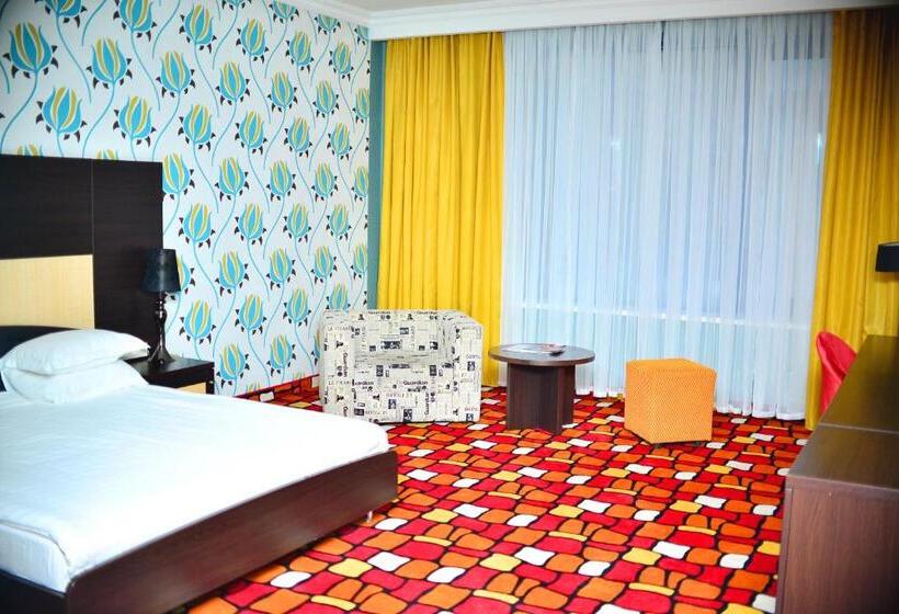 هتل Sapar Standart