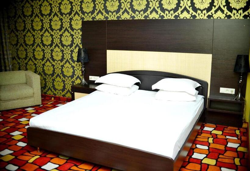 هتل Sapar Standart