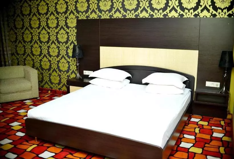 هتل Sapar Standart