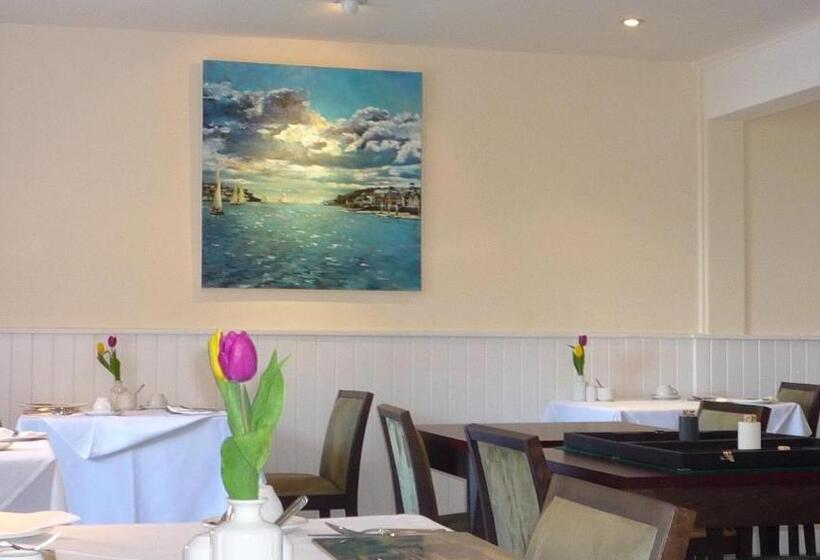 膳宿费 Warwick House