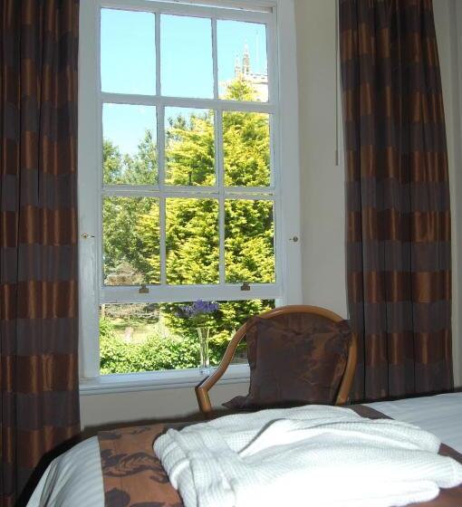 膳宿费 Warwick House