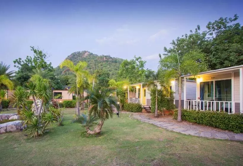 Tharapana Khaoyai Resort