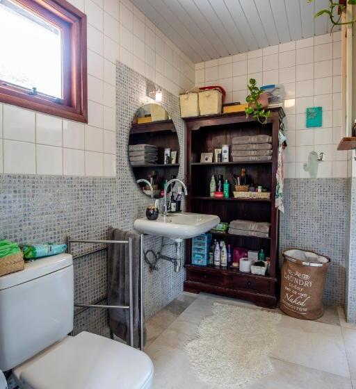 Naïma Luxury Home, Cottage & Apartment Rentals