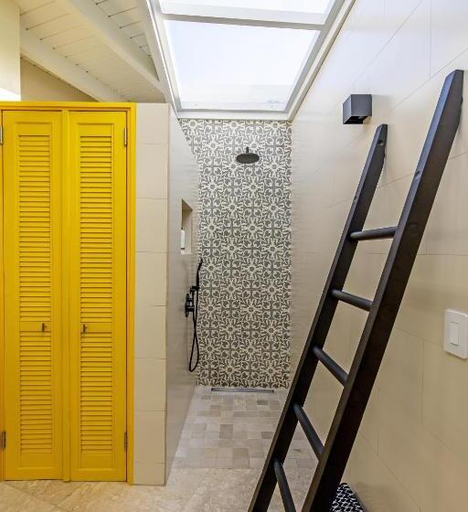 Naïma Luxury Home, Cottage & Apartment Rentals