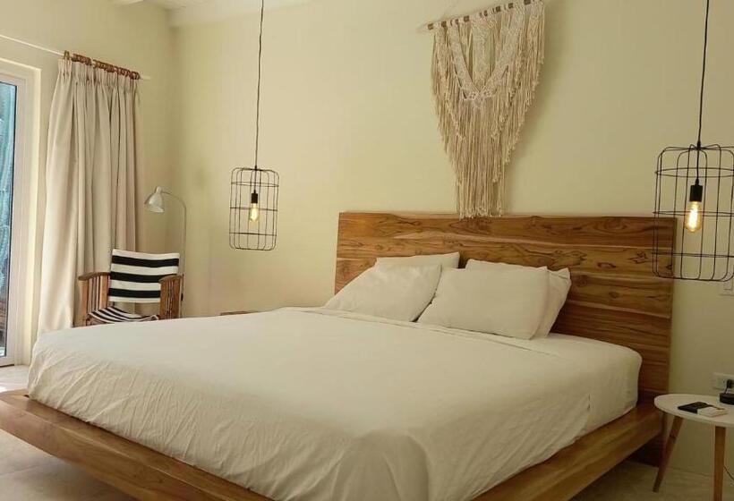 Naïma Luxury Home, Cottage & Apartment Rentals