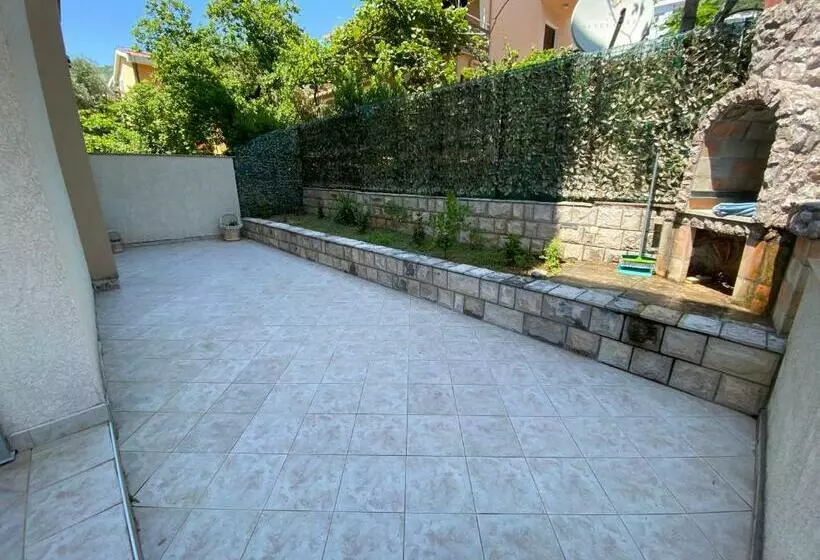 Apartman Goti