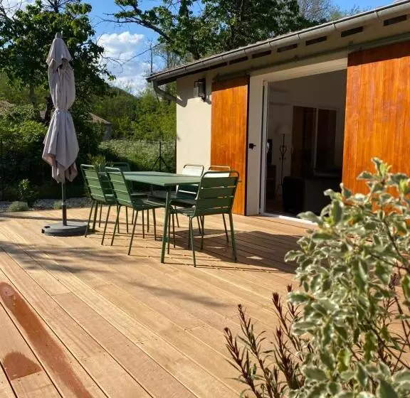 La Petite Caserne   Gite 4 étoiles