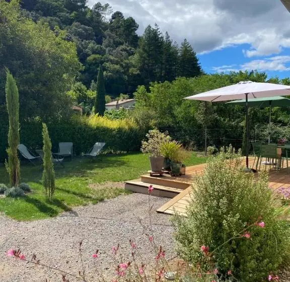 La Petite Caserne   Gite 4 étoiles