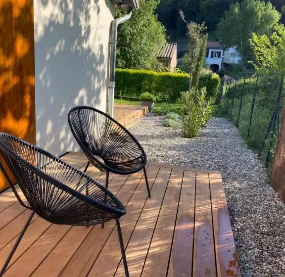 La Petite Caserne   Gite 4 étoiles