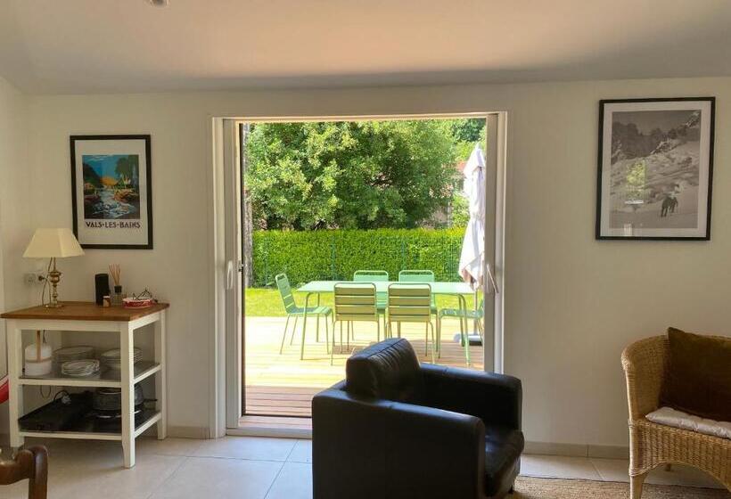 La Petite Caserne Gite 4 étoiles