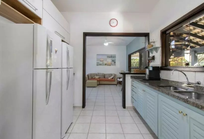 Linda Casa! Acesso Privado Praia Guaratuba