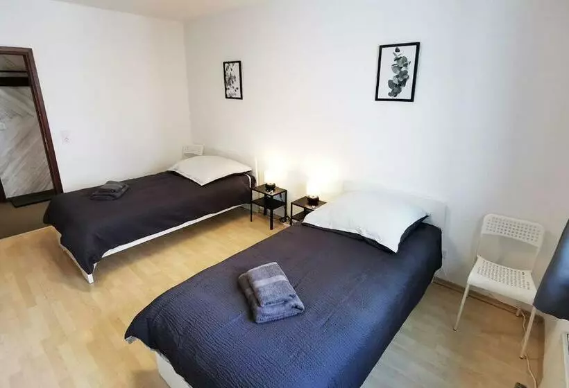 Nice Apartment In Heusenstamm Near Frankfurt