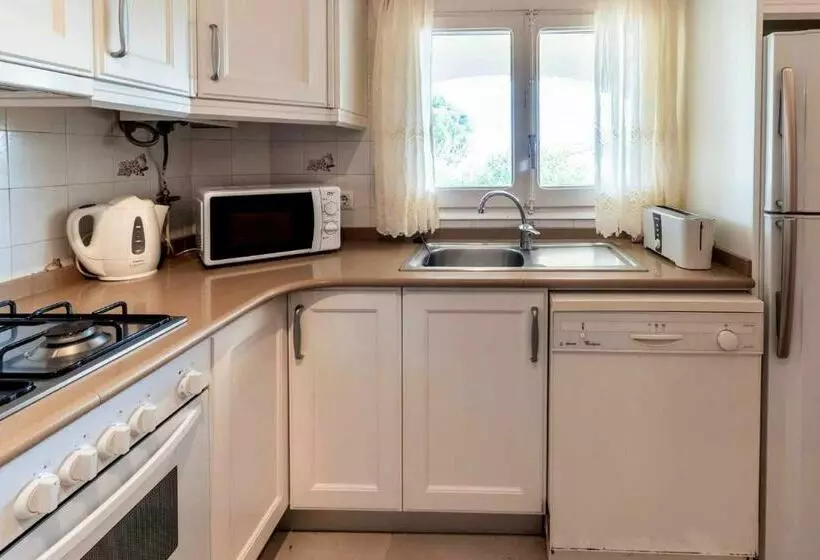 Port De La Selva 94 Apartamento Con Amplio Jardín