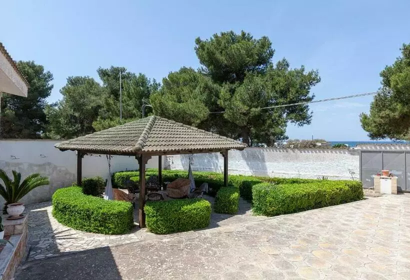 Villetta Fronte Mare A Sant Isidoro M525