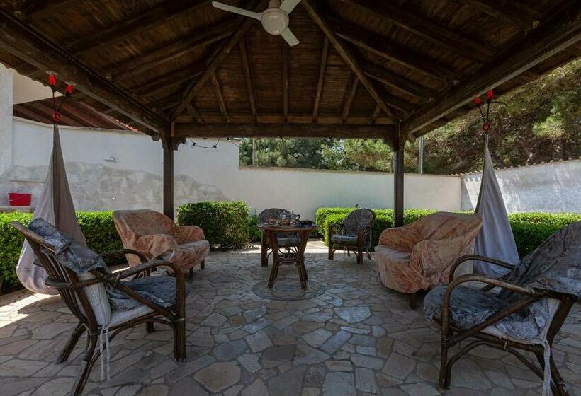 Villetta Fronte Mare A Sant Isidoro M525