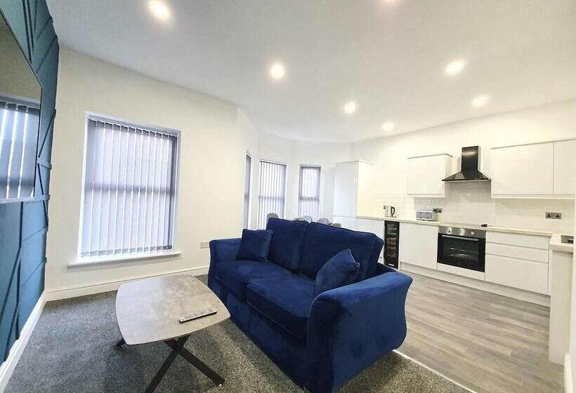 Dysa Banks Apartments