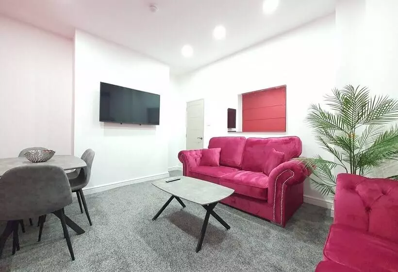 Dysa Banks Apartments