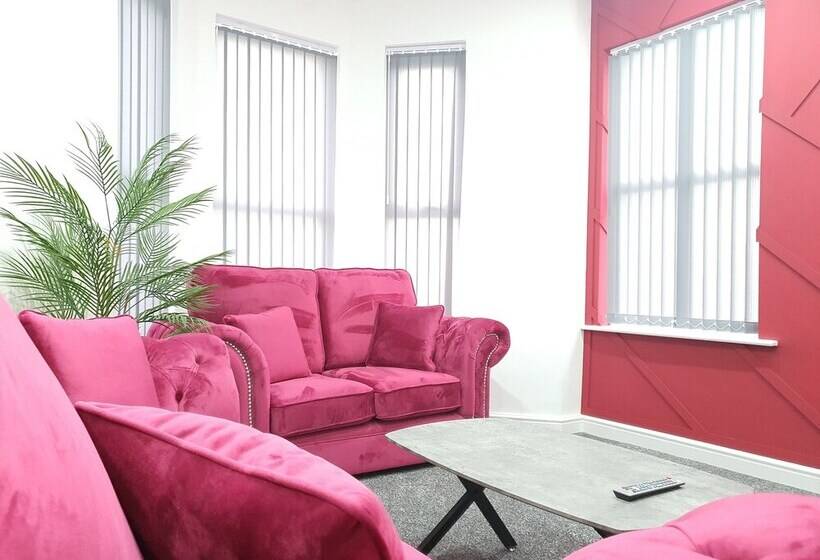 Dysa Banks Apartments