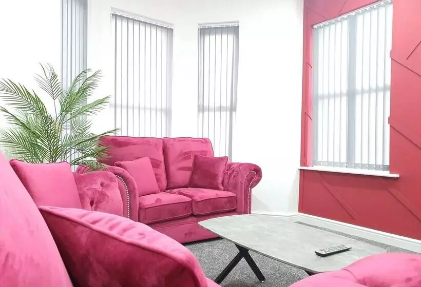 Dysa Banks Apartments