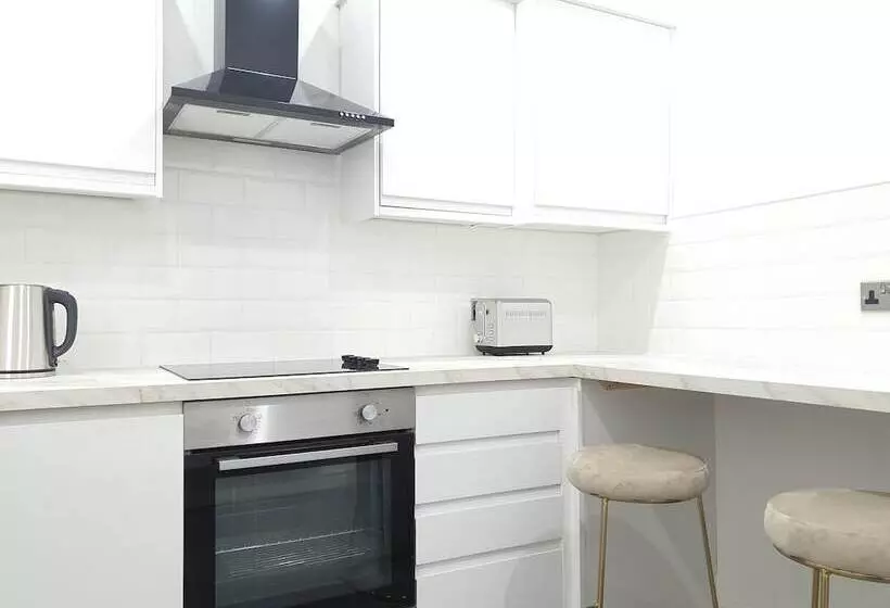 Dysa Banks Apartments