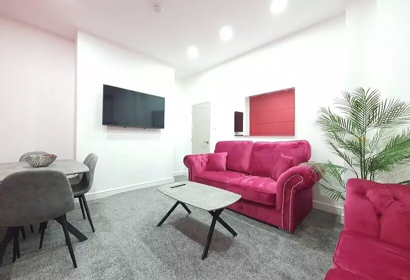 Dysa Banks Apartments