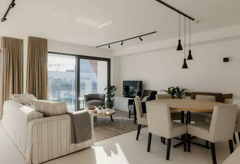 Portwin Luxury Stays