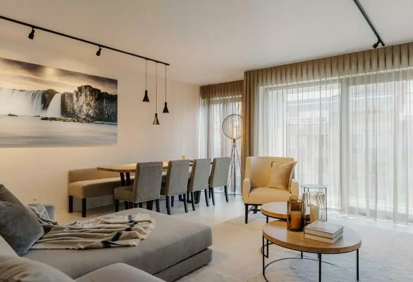 Portwin Luxury Stays