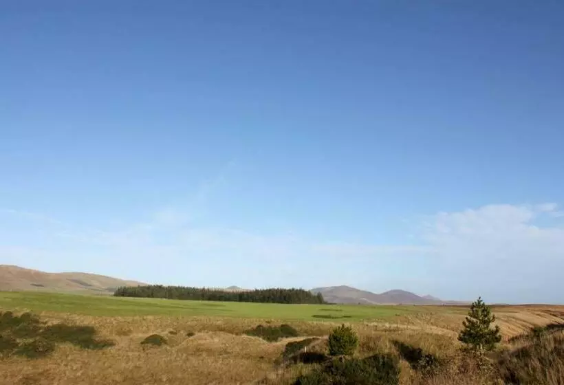 Secluded Off Grid Cabin In Easy Reach Of Edinburgh
