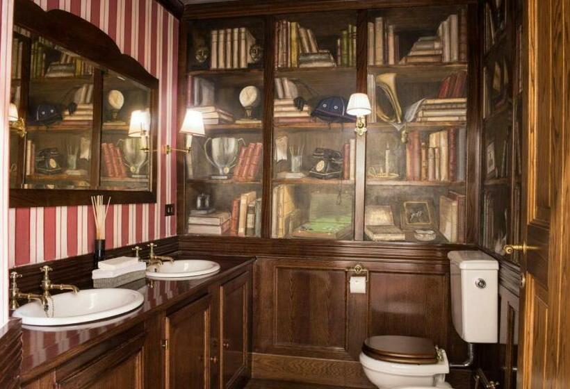 Trasuda Eleganza Ed Esclusività