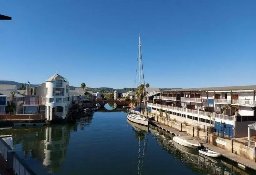 Belle View @ Knysna Quays