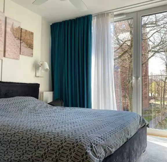 Blue Lagoon Apartment In Palanga