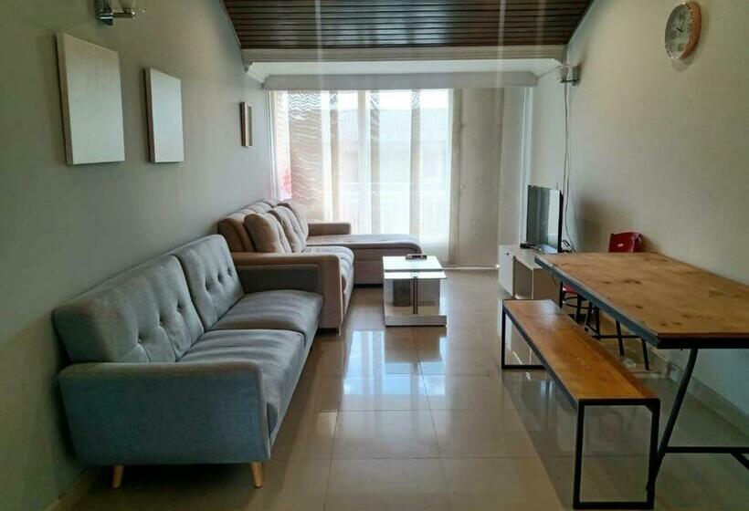 Homy Apartamentos #8 Apt Grande G12 Agora Corferias Embassy Un