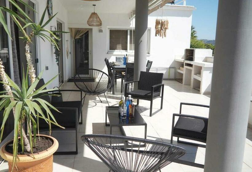 Maravillosa Villa Con Piscina Vistas Al Mar Y Aa