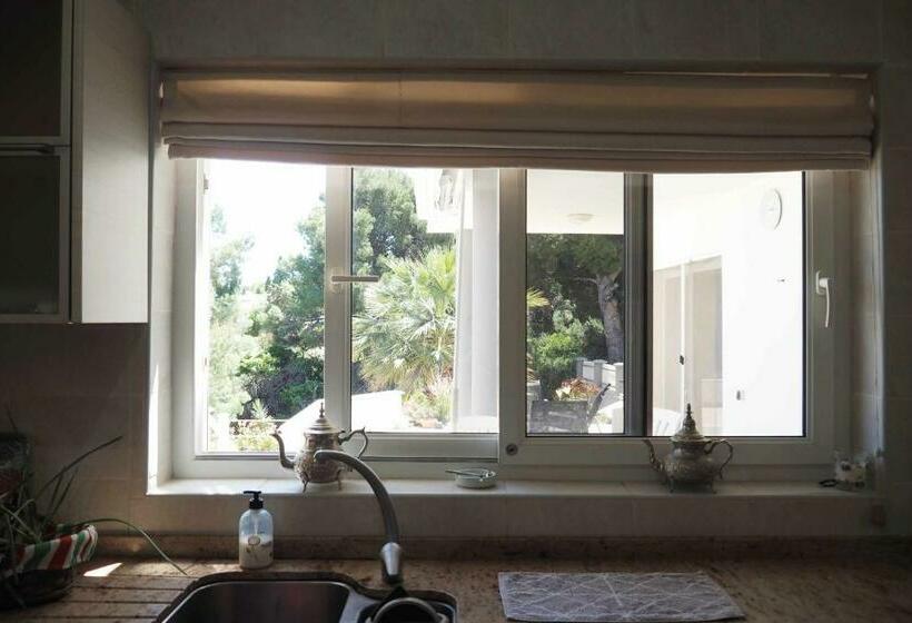 Maravillosa Villa Con Piscina Vistas Al Mar Y Aa