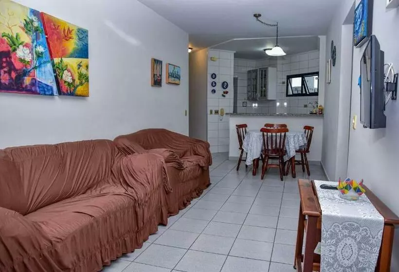 Apto C Piscina E Acesso Exclusivo A Praia, Guaruja