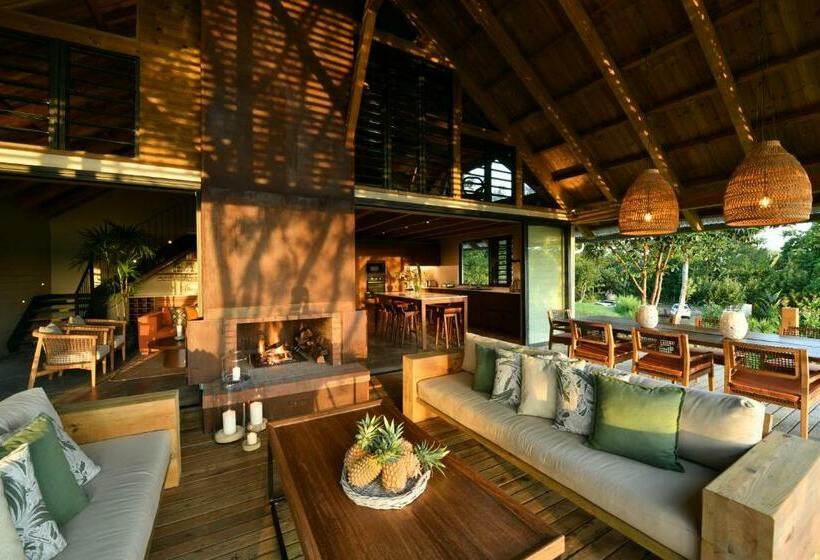 Chamgaia Off Grid Eco Villa