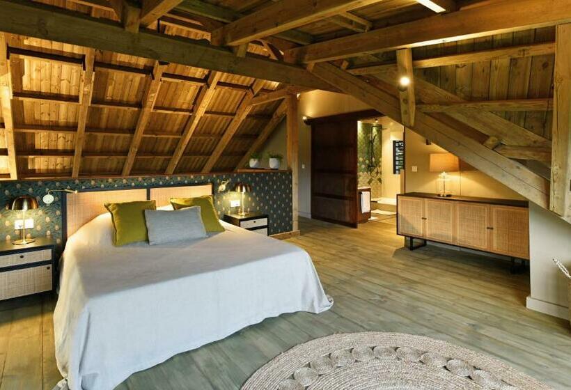 Chamgaia Off Grid Eco Villa